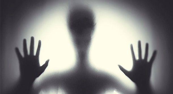 Cuentos de lo Extraño