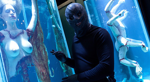 Trailer y viral para The Collection